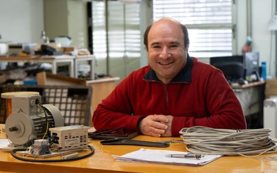 Carlos Torres